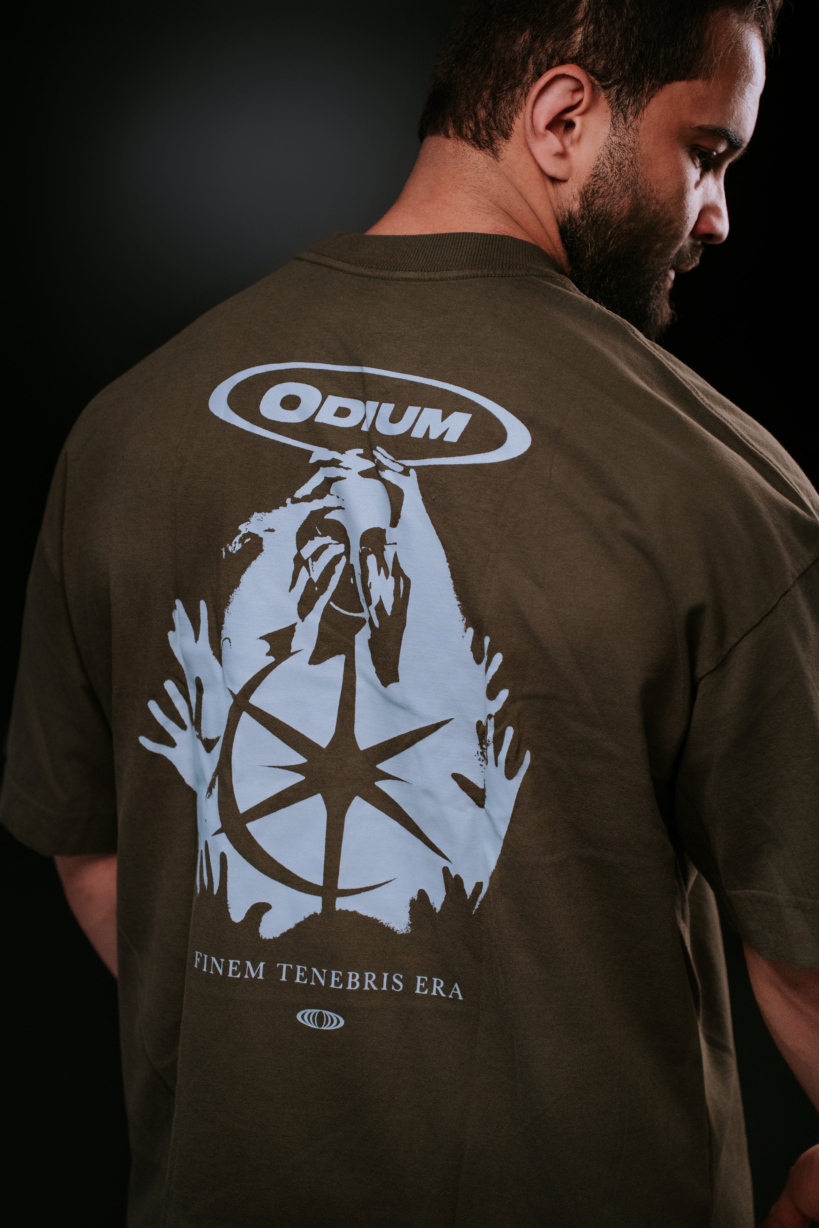 Camisa Finem Tenebris Era - Verde