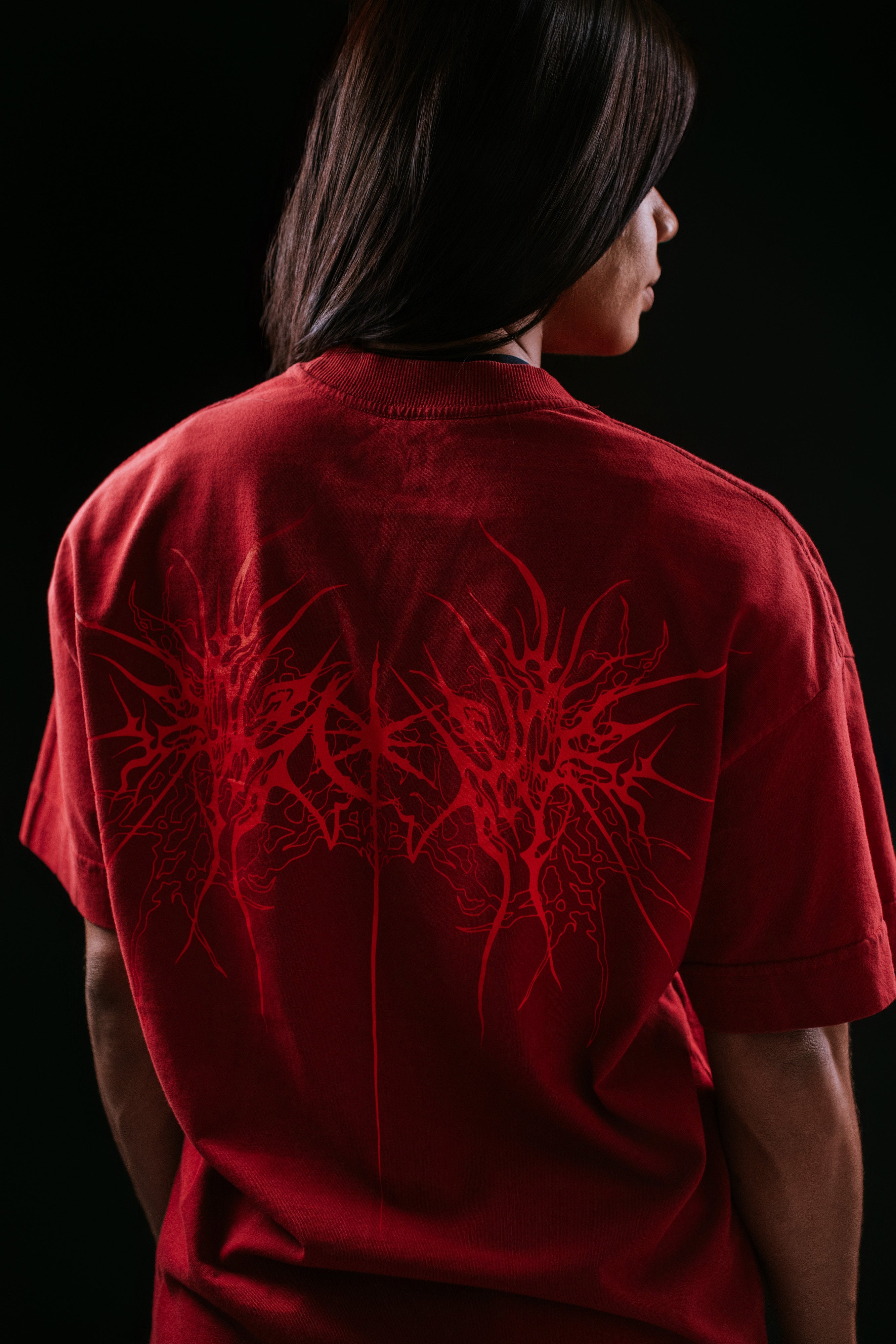 Camisa Lucem Obumbratio - Vermelha